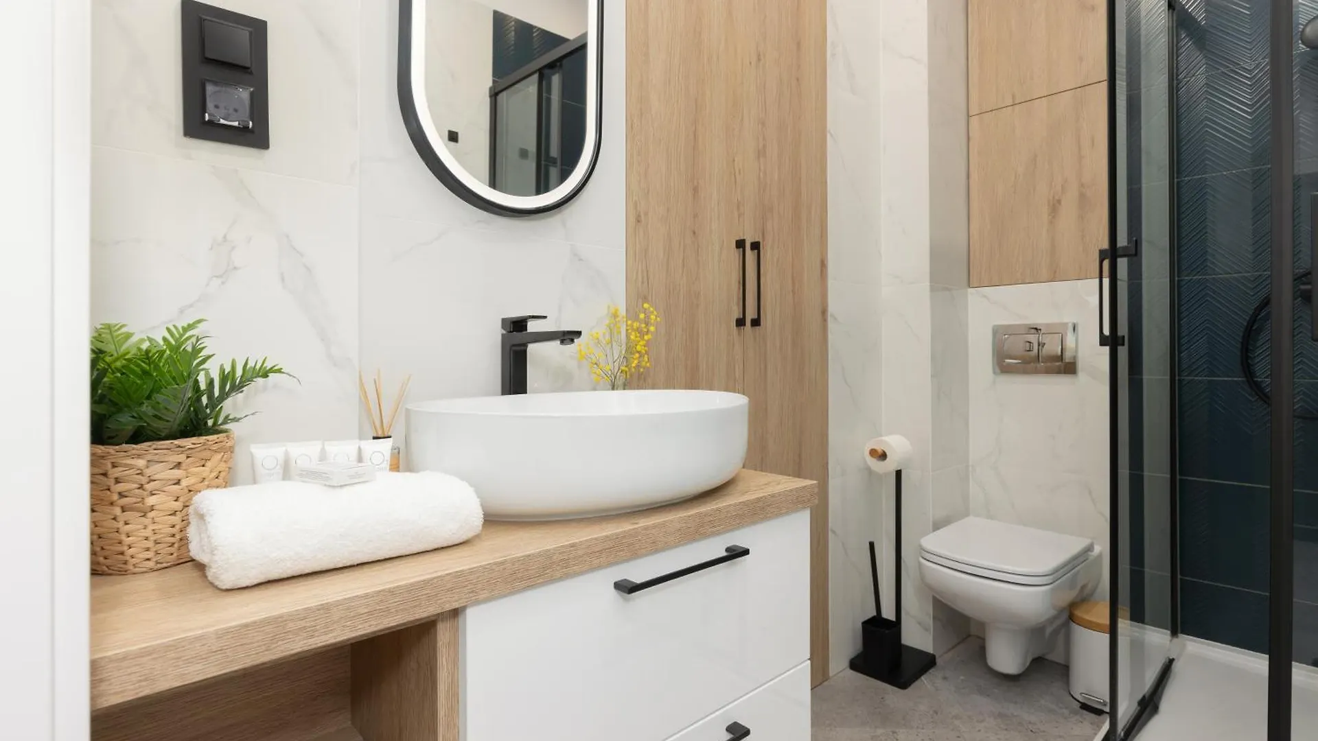 Twilight Apartment For 3 Guests Warsaw Wola By Noclegi Renters
